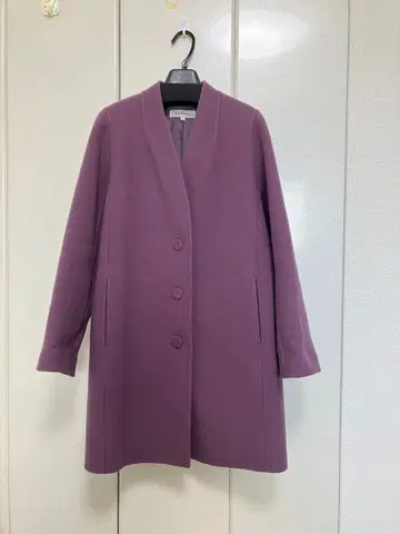 가볍고 따뜻한 노카라 롱 코트 퍼플