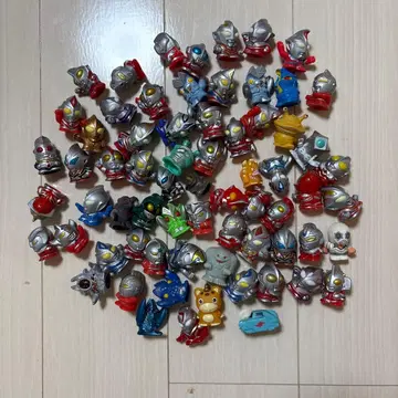 울트라맨 손가락 인형 대량 묶음 판매!!!