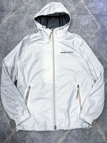 MARK&LONA Maze Multiple Hood Jacket