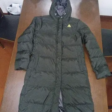 세탁 가능한 르꼬끄 스포르티브 후드 다운 벤치 코트 롱 블랙 L