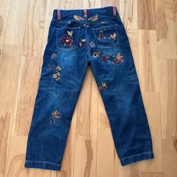 asknowas 오오라카 꽃과 나비 자수 다크 블루 데님 팬츠