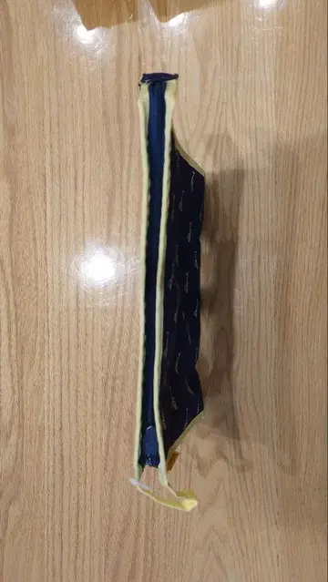 로고 네이비 파우치