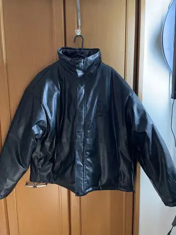 LA 다저스 리버서블 다운 자켓 블랙 사용 6회 새상품급