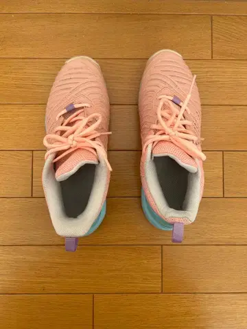 요넥스 테니스화 핑크