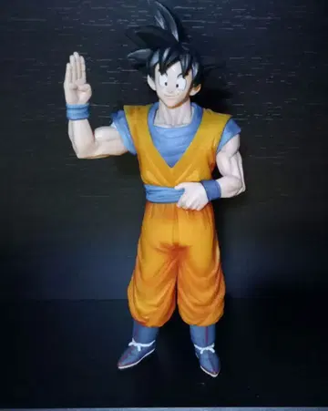 드래곤볼 조형역전 ~왕로~ 손오공 피규어