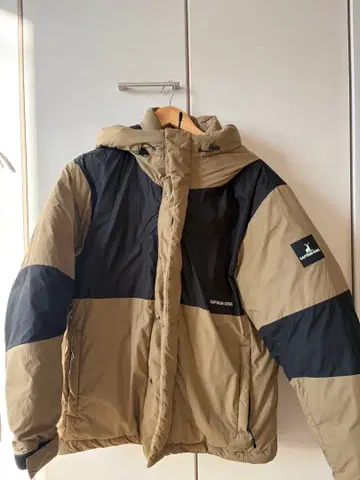 CAPTAIN STAG 후드 부착 절개 충전솜 다운 자켓 M