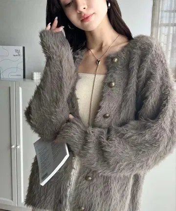 [미사용] 표정이 풍부한 고급 니트. 2way 샤기 니트 가디건