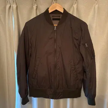 블랙 MA-1 플라이트 자켓