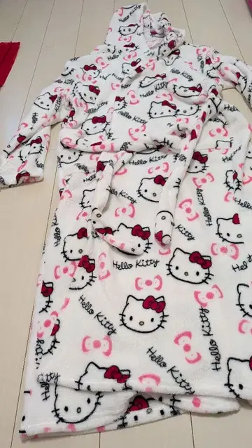 HelloKitty 목욕 가운 키티