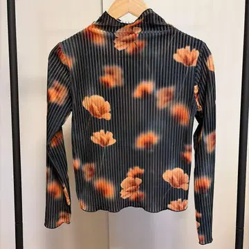 Ameri VINTAGE MILA VELOUR CUT TOP