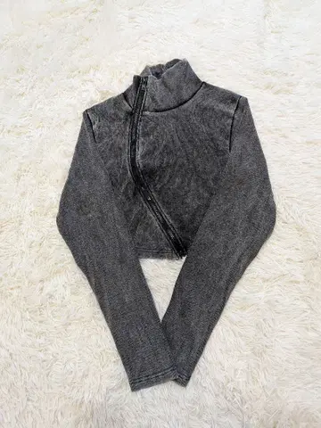 W.W.G WHO'S WHO gallery 웨이브 지퍼 상의