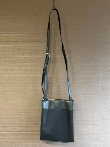 niko and - 숄더백 합성 피혁