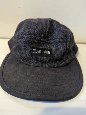 THE NORTH FACE 다크 그레이 캡