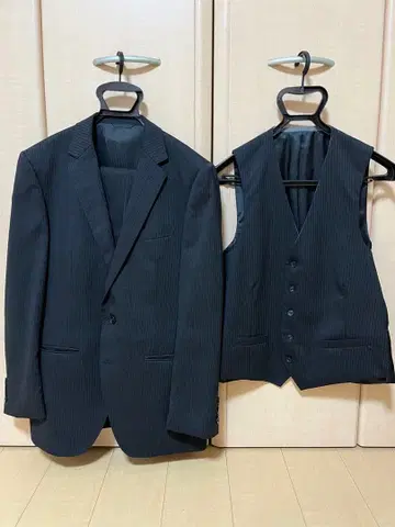 그레이 스트라이프 수트 3세트