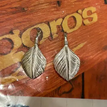 goro's 고로즈 SV 하트 페더 좌우 세트