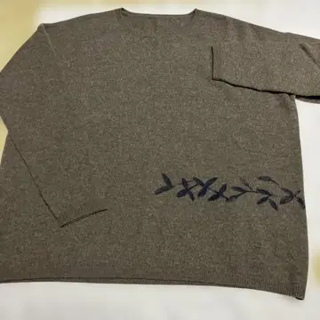 울 스웨터 10일 팔라스 팰리스