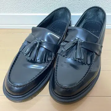 [ 새상품급 ] 닥터마틴 ADRIAN 태슬 로퍼 블랙