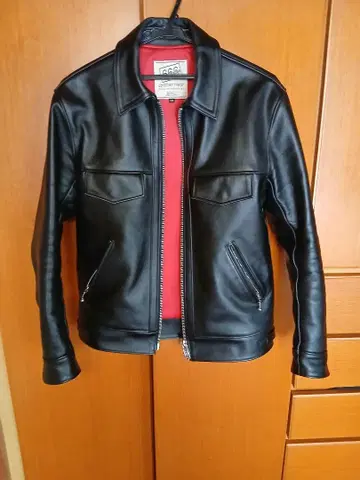 666 천연 가죽 라이더 자켓 38