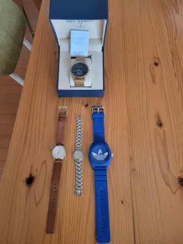 PAUL HEWITT 골드 메쉬 밴딩 손목시계 덤 포함