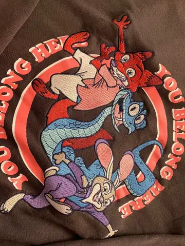 주토피아 캐릭터 맨투맨