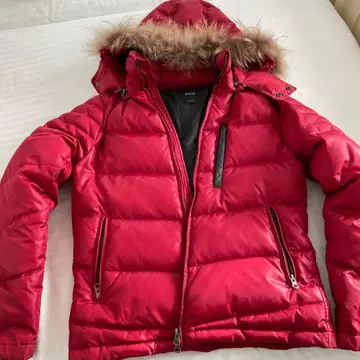 RUPERT 빨간색 다운 자켓 M 사이즈