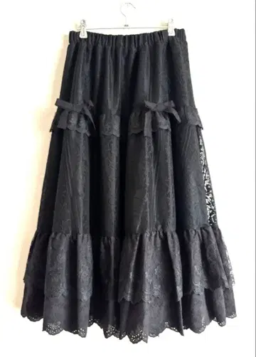 axes femme 티어드 코튼 레이스 스커트 롱 스커트 블랙