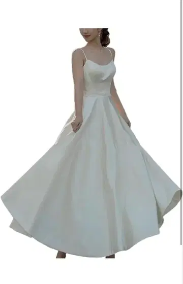 아이보리 A라인 웨딩 드레스