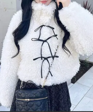 INGNI 리본 포함 스탠드 보아 블루종