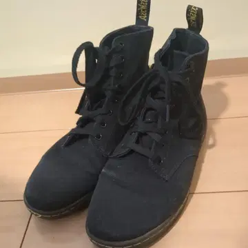 닥터마틴 블랙 부츠 캔버스 42 27cm