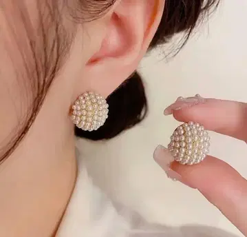 진주풍 비즈 돔형 귀걸이