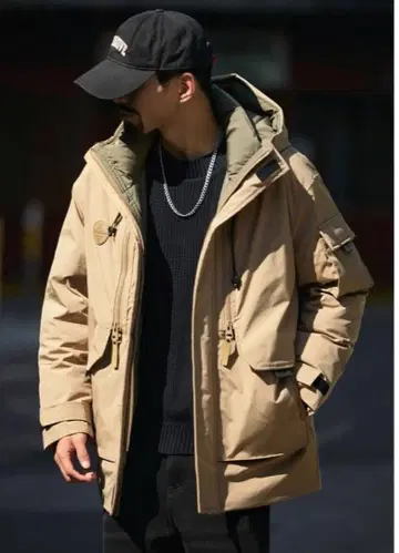 [ 미사용 새상품 ] CLASSIC REBOOT 어반 밀리터리 자켓