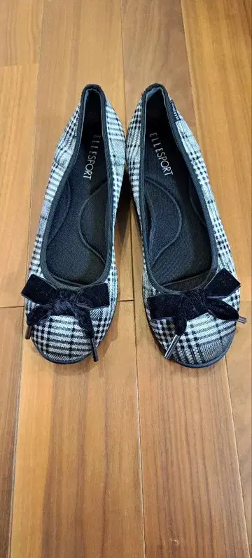 ELLE SPORTS 체크 무늬 트위드 패턴 발레 슈즈