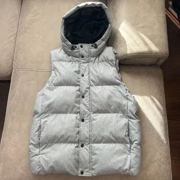 GU 히트패디드 다운 베스트 XL 새상품급 그레이