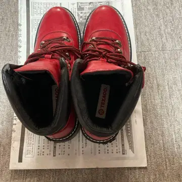 가죽 하이컷 부츠 빨간색