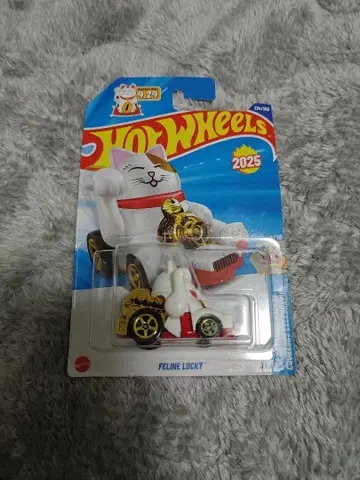 Hot Wheels FELINE LUCKY