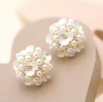 꽃과 펄의 엘레강트 귀걸이 17mm