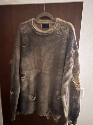 데미지 리브 스웨터