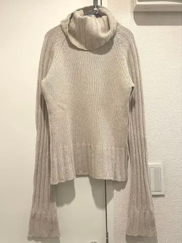 [미사용] theory 캐시미어 100% 터틀넥 니트 베이지