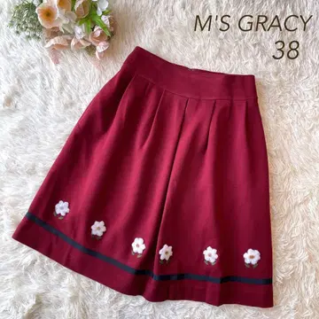 새상품급 M'S GRACY 플라워 모티브 자수 스커트 레드 38
