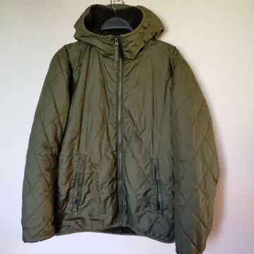 유니클로 올리브 그린 보아 안감 퀼팅 자켓 M 사이즈