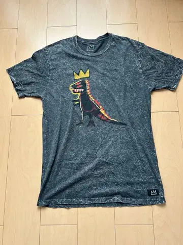 바스키아 공룡 디자인 티셔츠