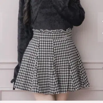 pium 하운드투스 체크 패턴 스커트