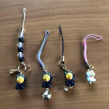 열쇠고리 곰돌이 푸 (마네키네코) [4개 세트]