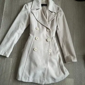 세실 맥비 A라인 코트