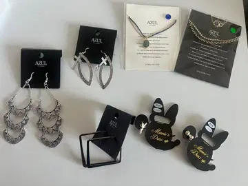 AZUL 디즈니 귀걸이 묶음 판매