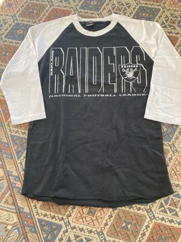 Fruit Of The Room 오클랜드 레이더스 래글런 티셔츠