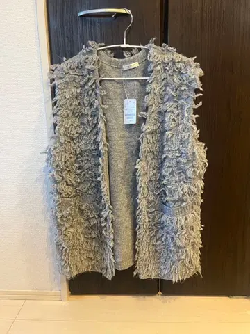 그레이 프린지 니트 베스트 F 사이즈