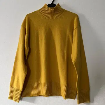 23구 스웨터 미사용 새상품