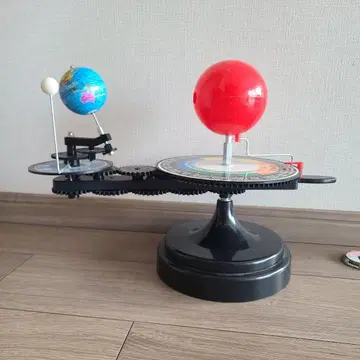 천체 기동 모형