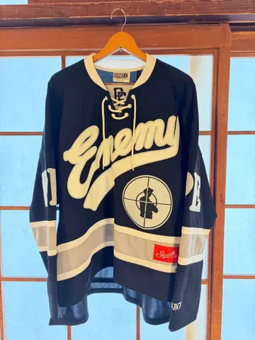 Enemy SAINT 아이스하키풍 티셔츠